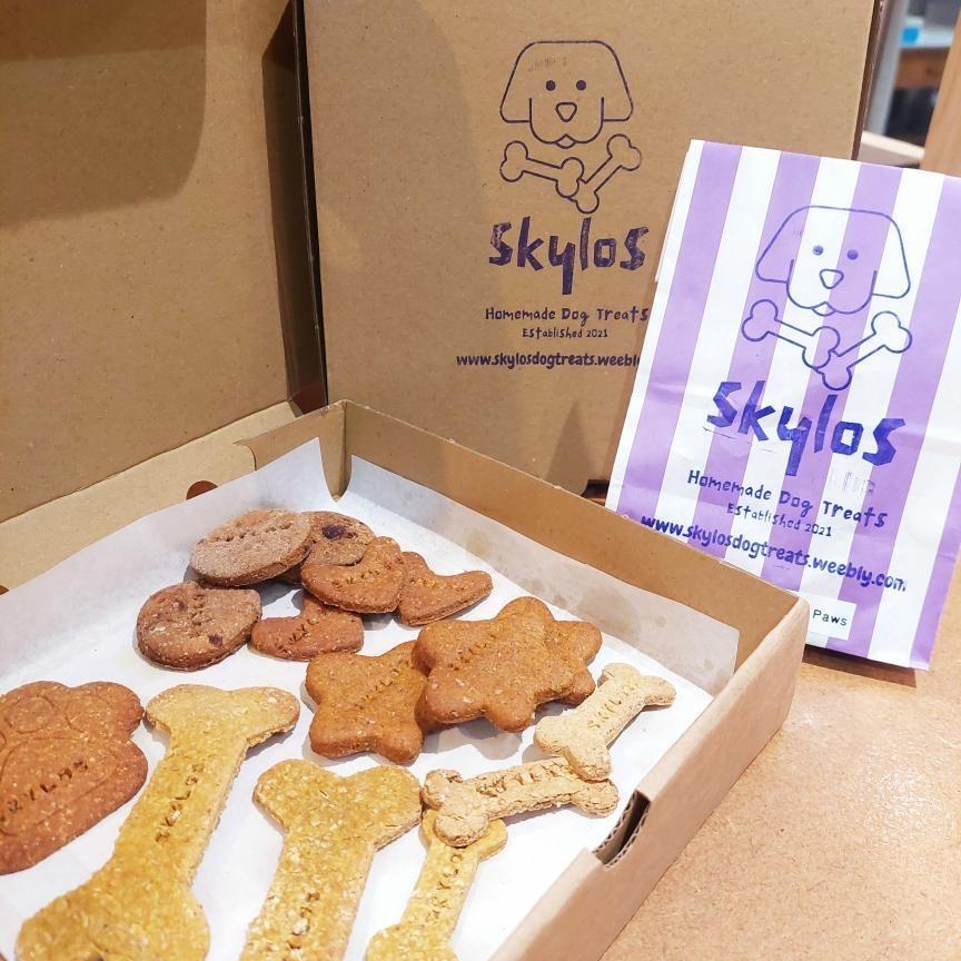 Here at Skylos Homemade Dog Treats, we are passionate about producing healthy treats for your four legged best friends.