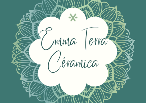 Emmanuelle Couture 
Céramiste
Céramique utilitaires et décoratives. Worry stones et bijoux en porcelaine