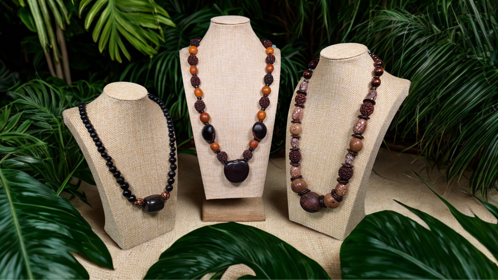 bijoux-vegetale-wildwood-graines-tropicales-coco-savonnette-canique-palmier-oeil-boeuf-shiva-wawa-buriti-fait-mains-collier-cadeau-unisex-rasta-creation-france-spirituelle-pierre-esoterique-symbolique-acier-inox-homme-femme-cadeau