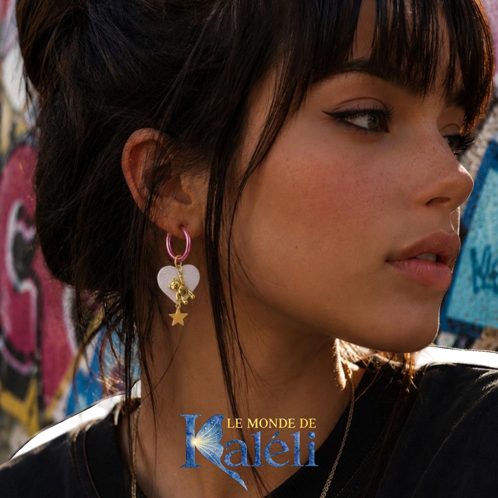Boucles d'oreille kawaii avec un anneau rose, un cœur en similicuir ainsi qu'un ourson et une étoile dorée