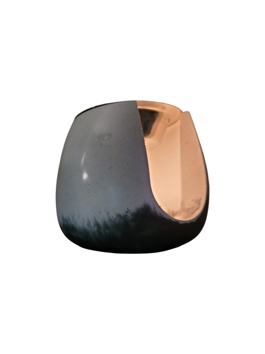 Wax melt burner creating a calming ritual moment through scent