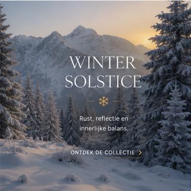 Geïnspireerd door de magie van de winterzonnewende. Handgemaakte sieraden met echte edelstenen in diepe, warme tinten die kracht en elegantie uitstralen.