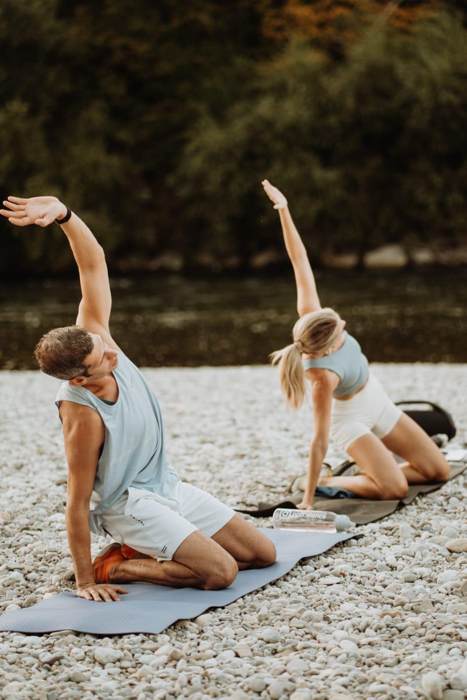 In 3 einfachen Schritten zu deiner FIT IM FLUSS Experience...