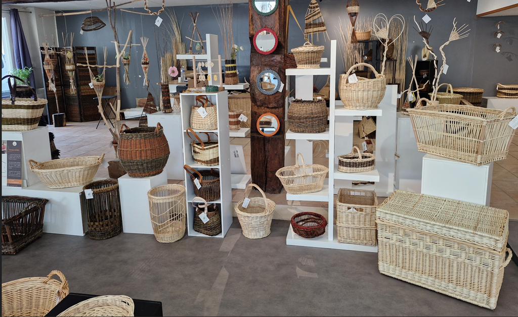 articles disponibles a la boutique des vanniers a fayl billot