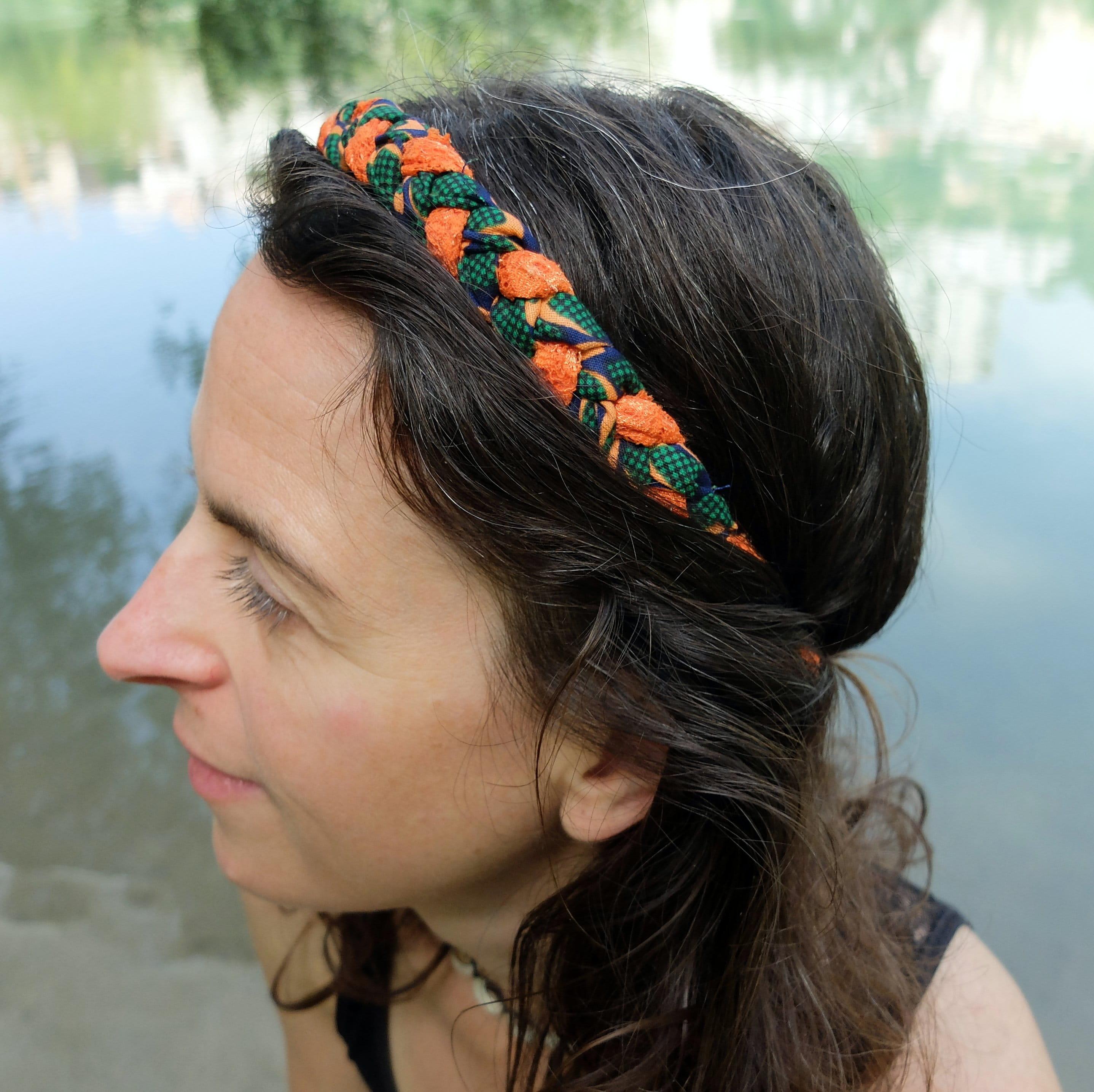 Headband tressé en coton wax. Pièce unique et artisanale, mode éthique & bohème, confection locale et écoresponsable.