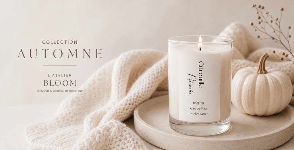 Collection Automne L’Atelier Bloom : bougies artisanales, parfums d’ambiance et senteurs chaleureuses pour une maison cocooning et réconfortante.