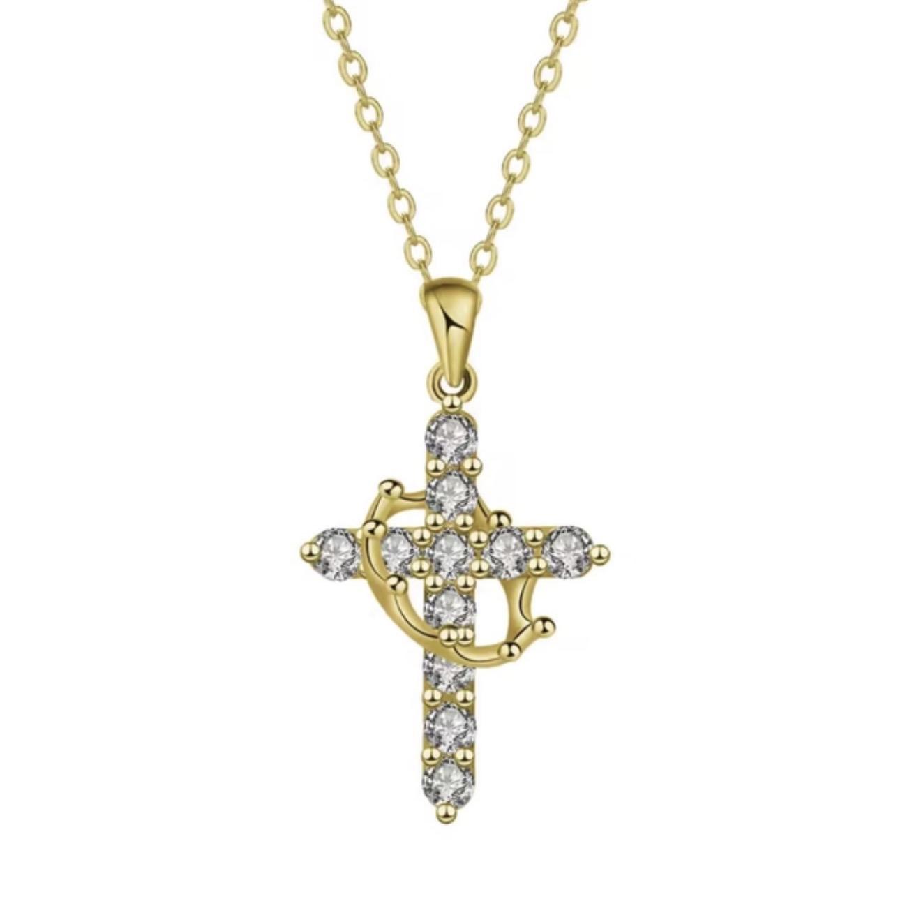 Colliers chrétiens avec croix simple en acier inoxydable et plaqué or by Los Santos Jewelry