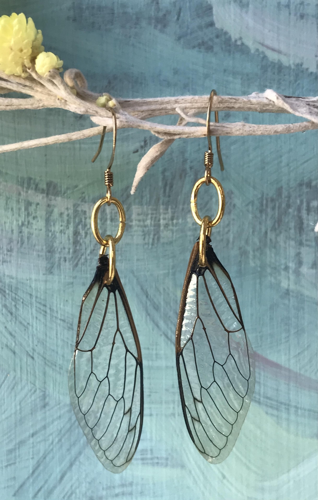 Bienvenue sur ma boutique de Bijoux et accessoires éco-responsables et créations uniques - 
Faits à partir de matériaux recyclés -

 100% Fait Main

La Garde (Var) - Artisane Créatrice  