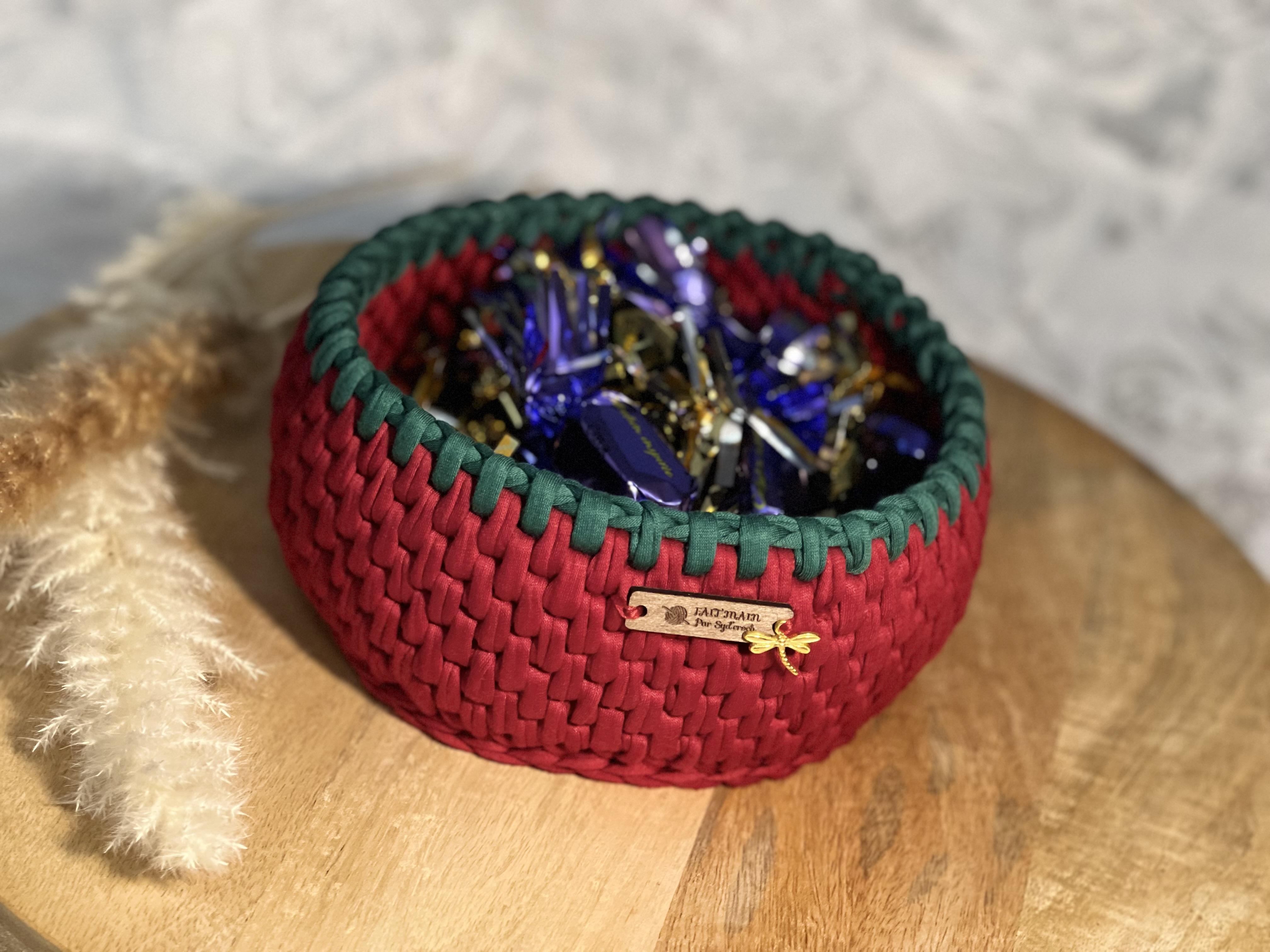Des paniers élégants pour organiser votre intérieur avec style.