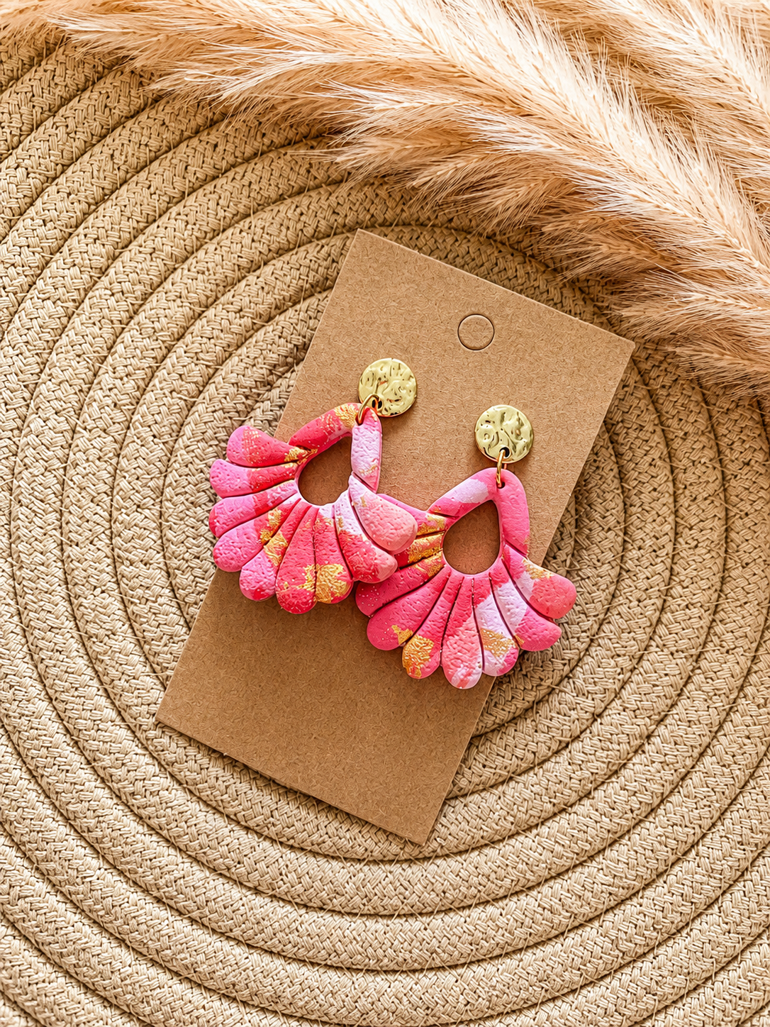 Les boucles d'oreilles