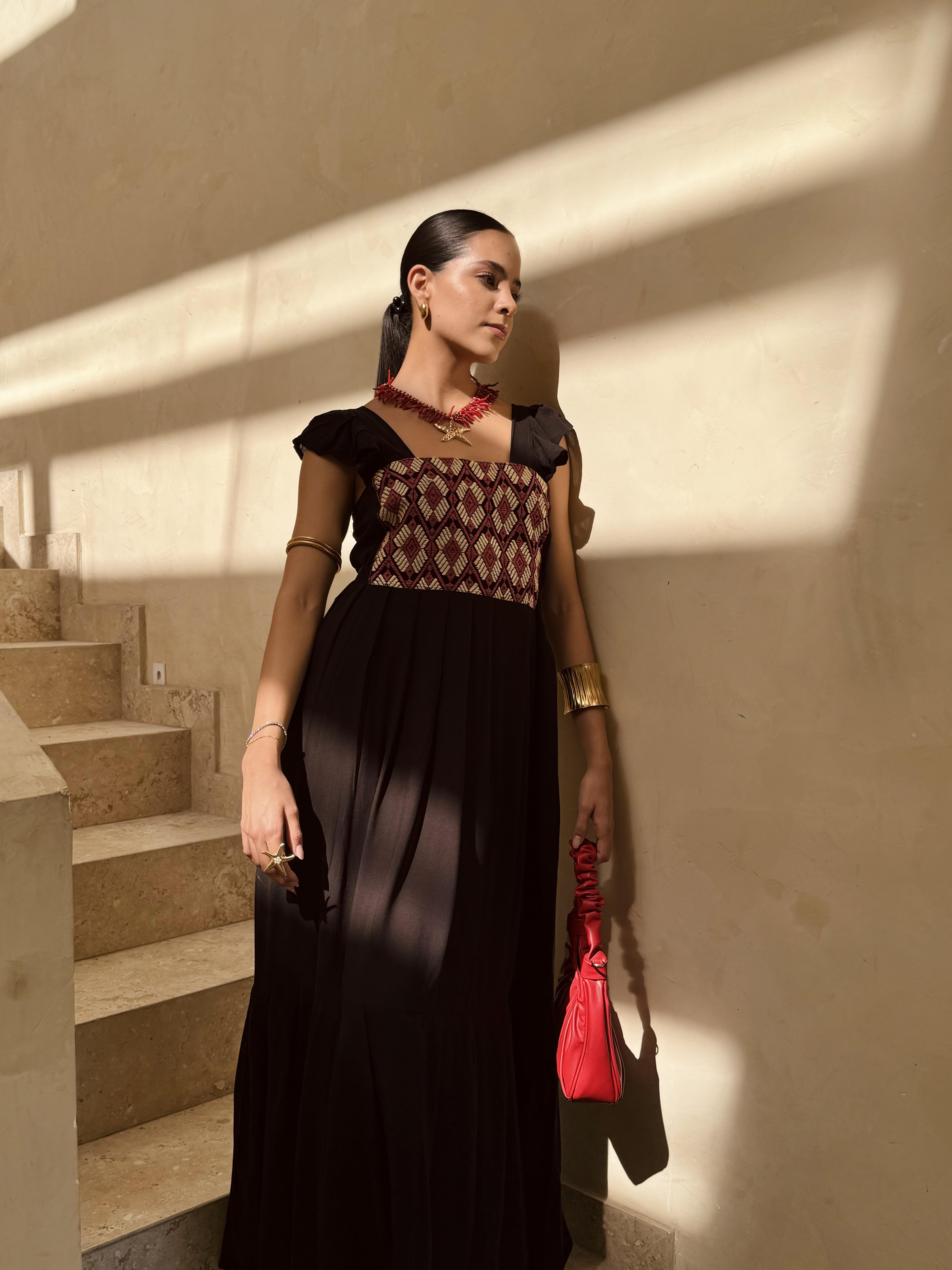 Jazz Artesanal – Tradición textil mexicana hecha moda
	“artesanas indígenas mexicanas”, “lujo artesanal”, “prendas hechas a mano”, “diseño contemporáneo con raíces”.