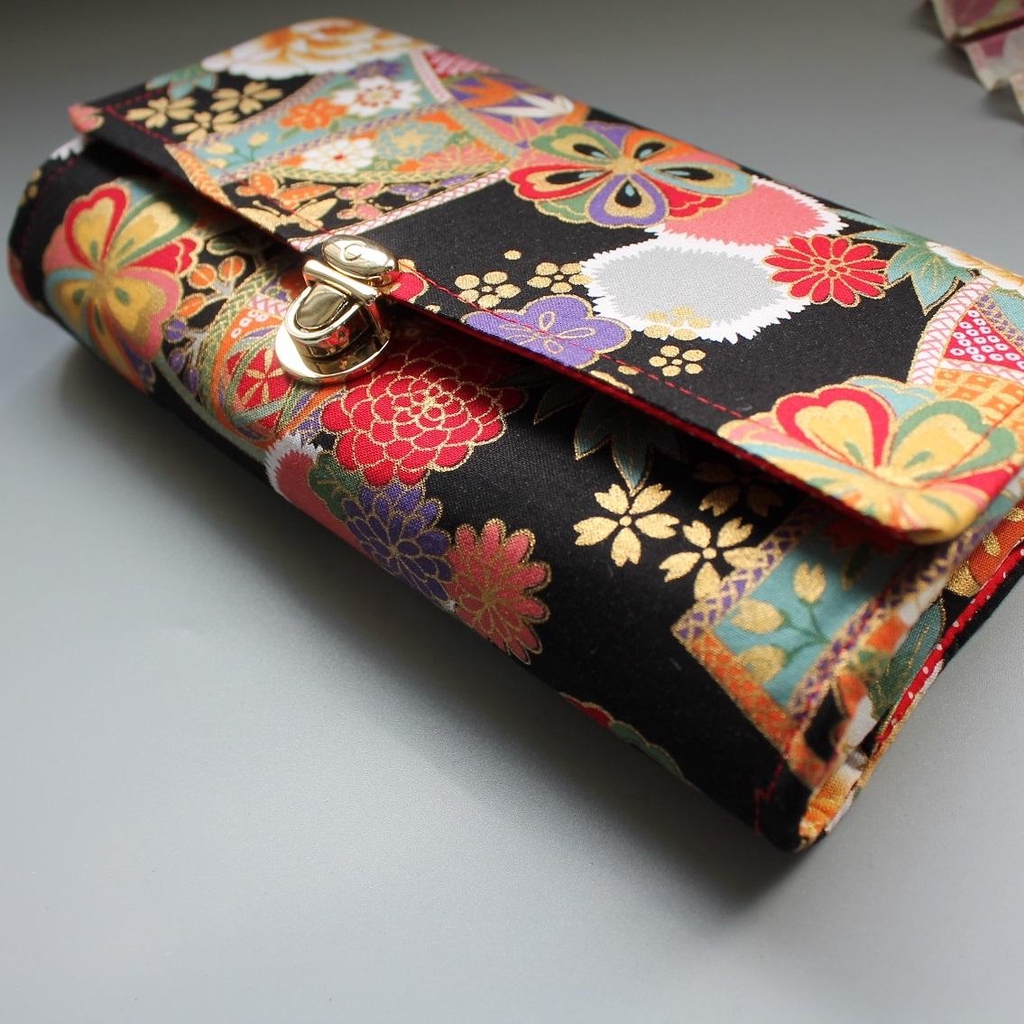 Les portefeuilles long à fermoir en tissu japonais
