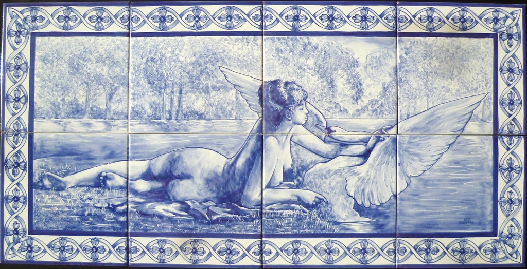 Azuléjos de Leyda et le cygne, mythologie.
Fresque de carreaux de 15x15cm en faïence entièrement peinte à la main.