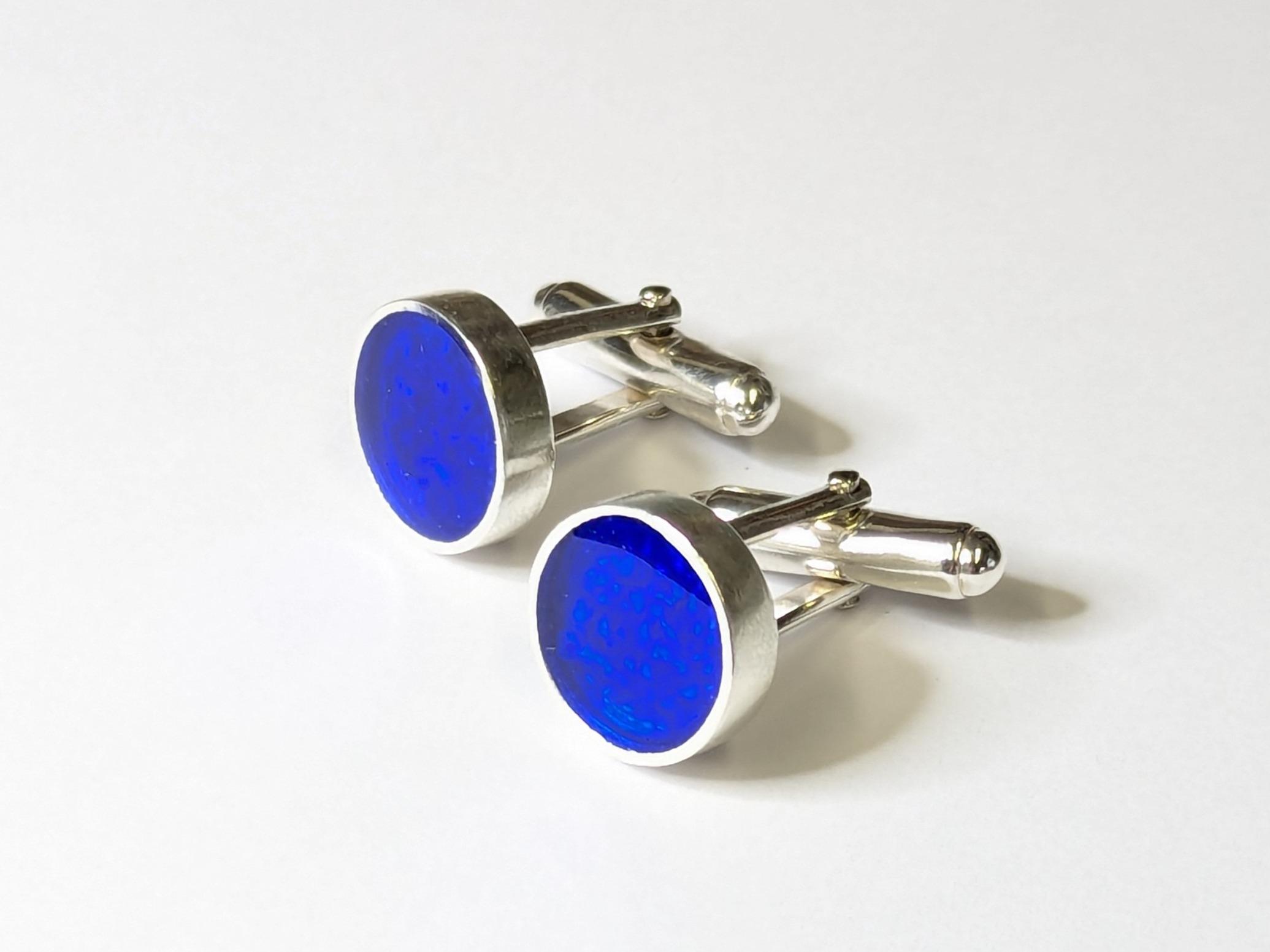 Cufflinks