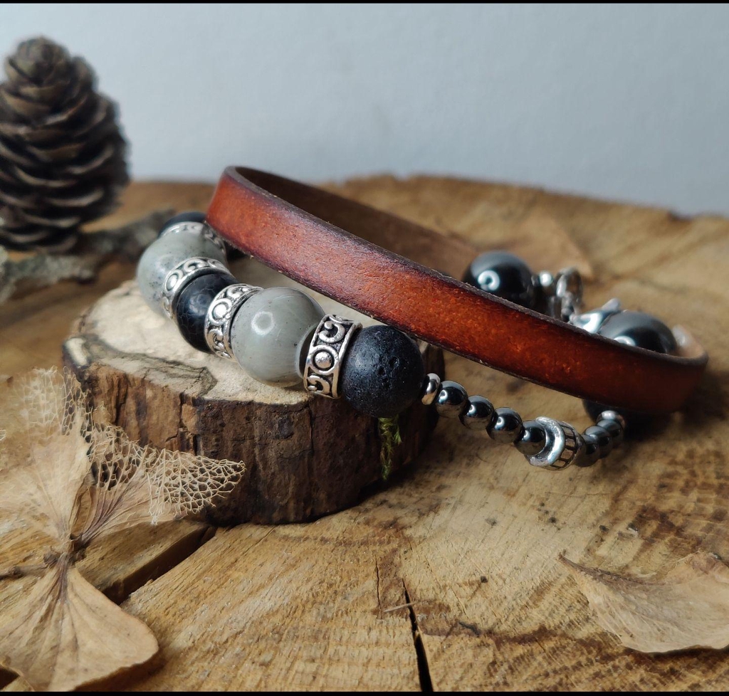 Bracelets hommes medieval, fanstique, cuir et crane