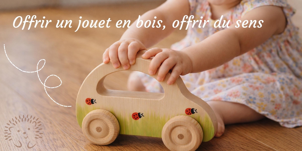Petite voiture en bois
voiture en bois pour bébé 9 mois
voiture Montessori