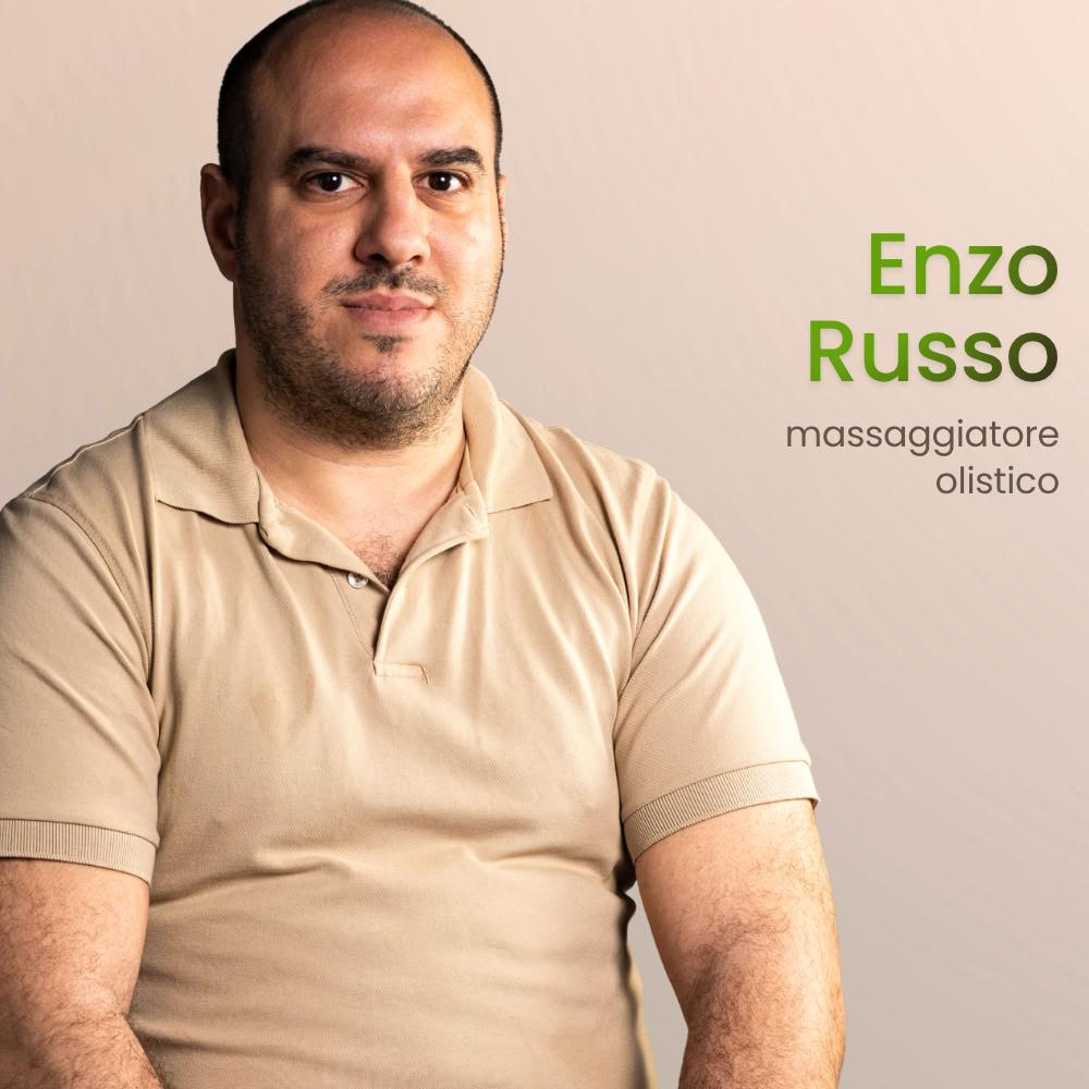 Foto profilo di Enzo Russo, massaggiatore olistico.