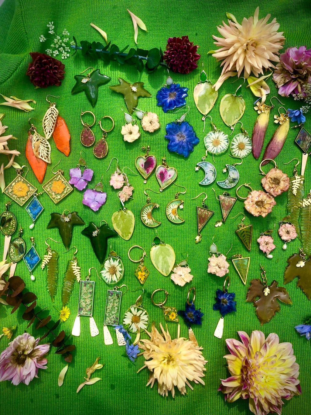 Boucles d'oreilles fleuries et uniques