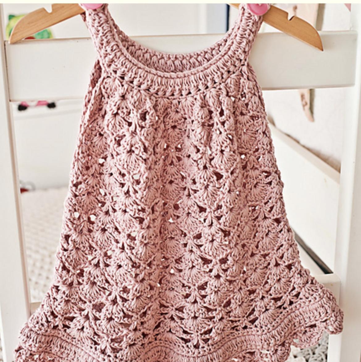 Clothing here you’ll find hat, Scarlfs Gloves, Dresses & much much more