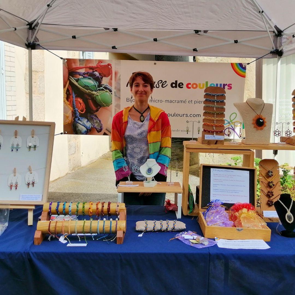 Stand coloré avec Pauline