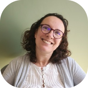 Julie Vigneux accompagnement adultes et parents aidants ayant des enfants avec des besoins spécifiques ou en situation de handicap