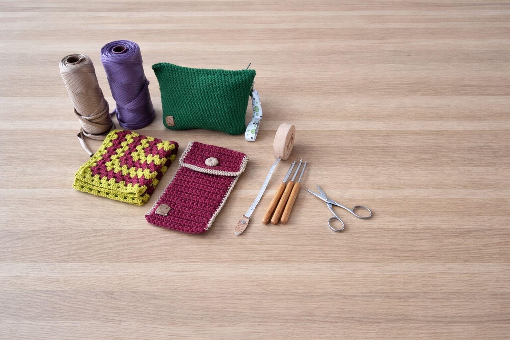 Accessoires de mode et de loisir au crochet, 100% fait main