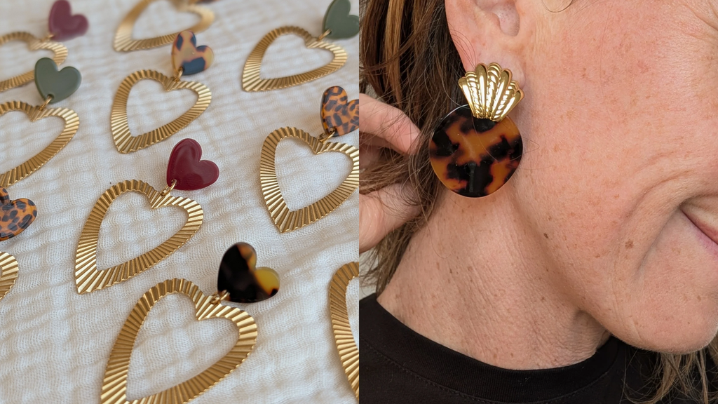 La Tête dans les Nétoiles- Boucles d'oreilles en acier inoxydable. 
Acier inoxydable doré. Bijoux acétate de cellulose.