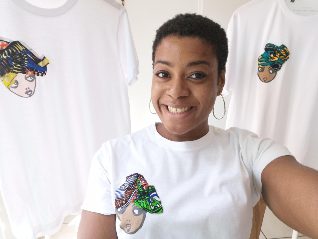 Le t-shirt iconique à l'effigie des femmes qui m'entourent!❤️ 