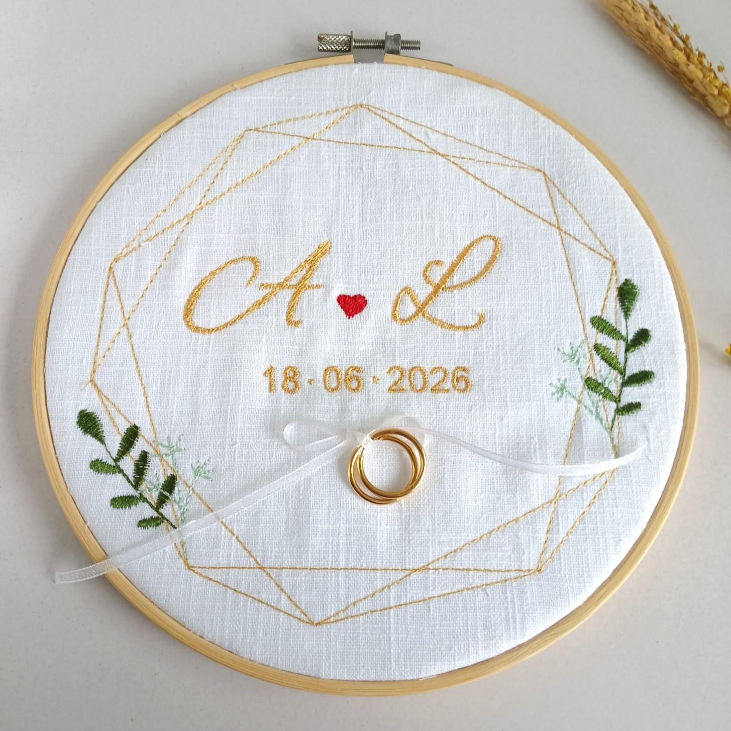 Peças de costura criativa personalizadas com escolha de tecidos e cores