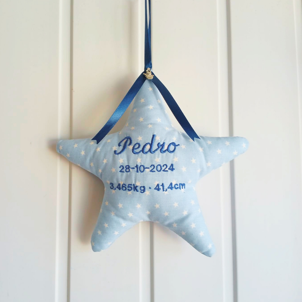 Peças de costura criativa personalizadas com escolha de tecidos e cores