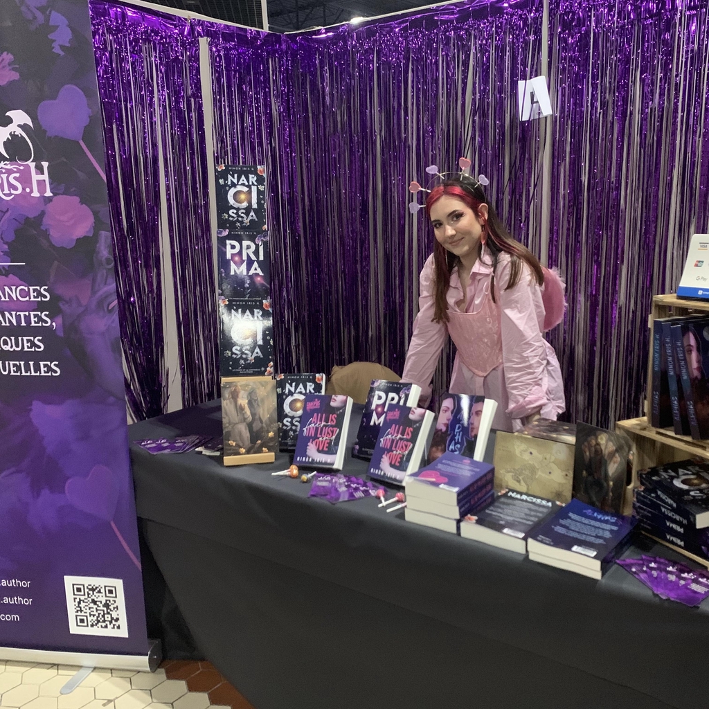 Ninon Iris H. Autrice indépendante française. Livres Romances sensuelles. Boutique en ligne