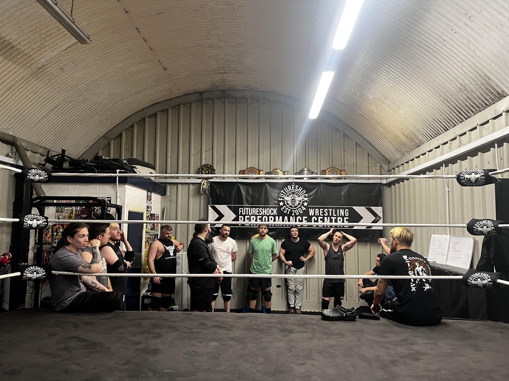 Mark Andrews talking to his class