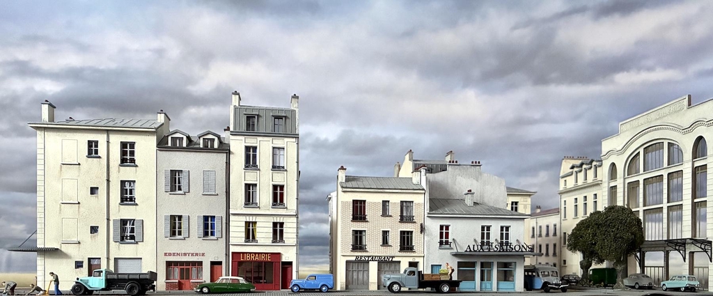 Axel Vega vous propose les maquettes en kit qu’il conçoit et dessine.