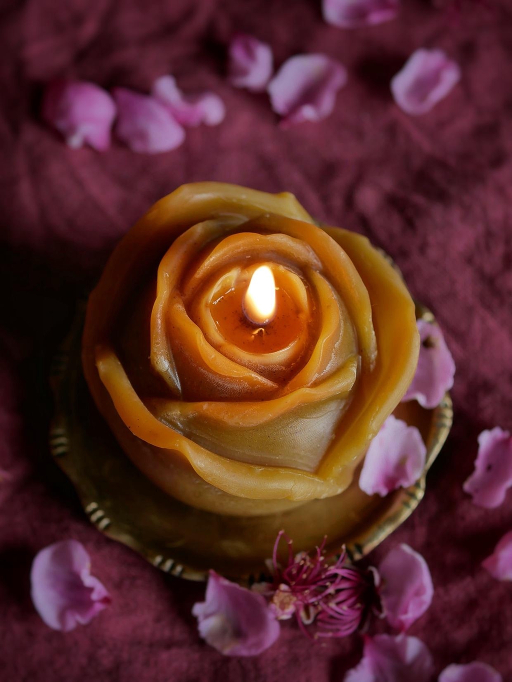 bougie rose dithyrambik
bougie cire d'abeille française
cadeau fête des mères 
fête des grand-mères
saint-valentin fête des amoureux
cadeau éco-responsable
artisanat local ariège