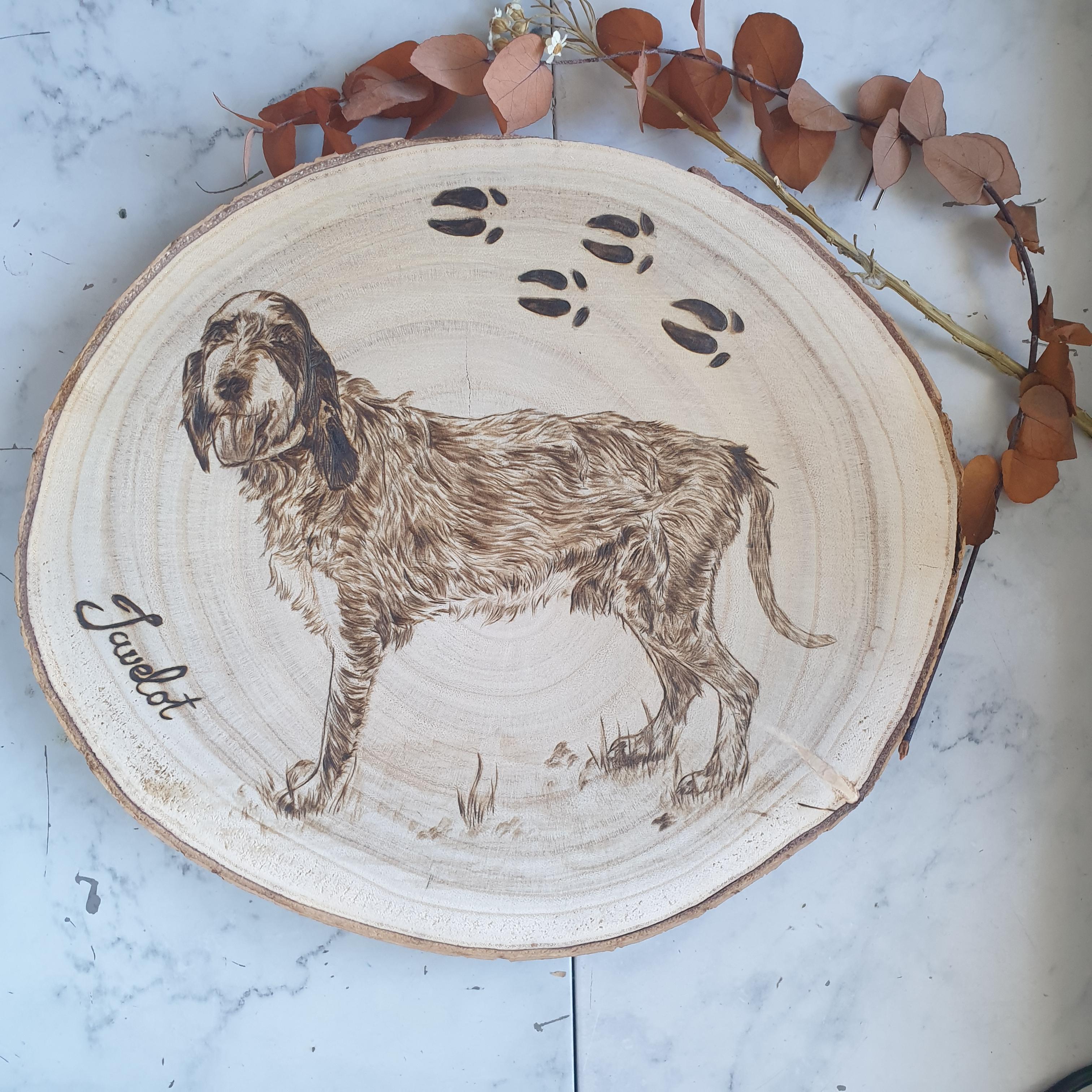 Pyrogravure sur bois faune sauvage
pyrogravure d 'animaux de la ferme vache poules portrait animaux 
pyrogravure d'animaux de compagnie chiens chats 
Cadeau chasseur chasseresse personnalisé
Art pyrogravure photographie animal sauvage
Pyrogravure fait main chasseur
Décoration chasseur faune sauvage
Œuvre d'art animalier pyrogravure bois
Cadeau chasse photographies faune sauvage
Pyrogravure Faune Sauvage Personnalisée - Cadeau Chasseur & Chasseresse
Œuvre d'Art en Pyrogravure : Faune Sauvage en Bois - Cadeau pour Chasseur
"Offrez un cadeau unique aux passionnés de chasse et de nature avec une pyrogravure réalisée à la main sur bois, inspirée de photographies de faune sauvage. Chaque œuvre est soigneusement gravée à la main, apportant une touche personnelle aux images de cerfs majestueux, de sangliers, de renards et d'autres animaux emblématiques. Parfait pour un chasseur ou une chasseresse, cette pièce d'art est un hommage à la beauté brute de la nature.