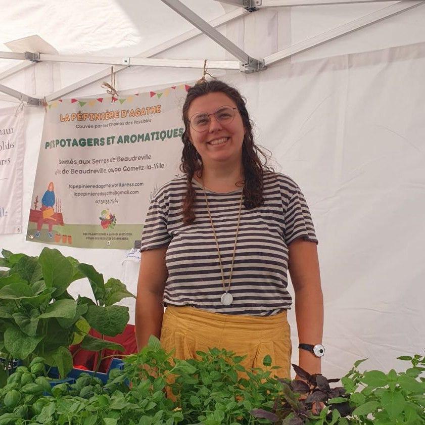 Photo d'Agathe lors du marché Culture Fraîche aux Serres de Beaudreville en juin 2024
