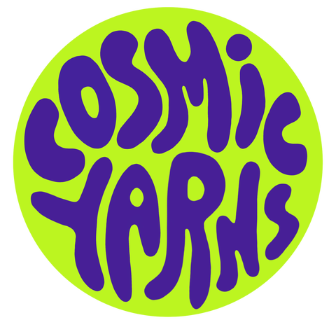 Logo typographique cosmic yarns avec une étoile filante simplifiée