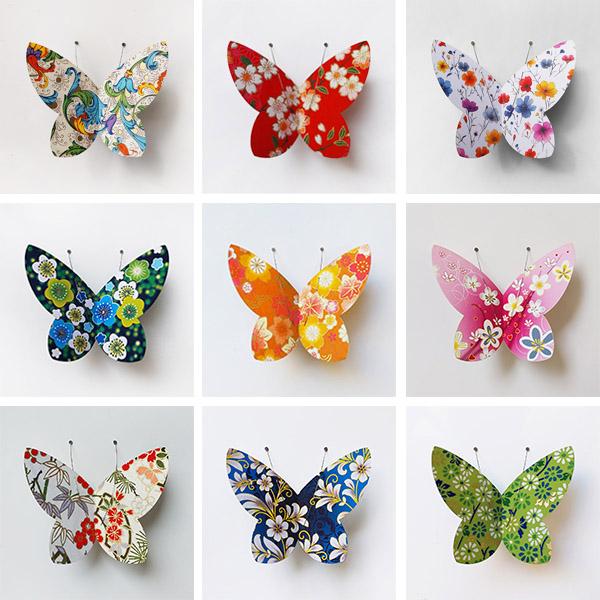Les Papillons de Conques sont des magnets en papier qui existent dans une grande variété de coloris et de motifs.