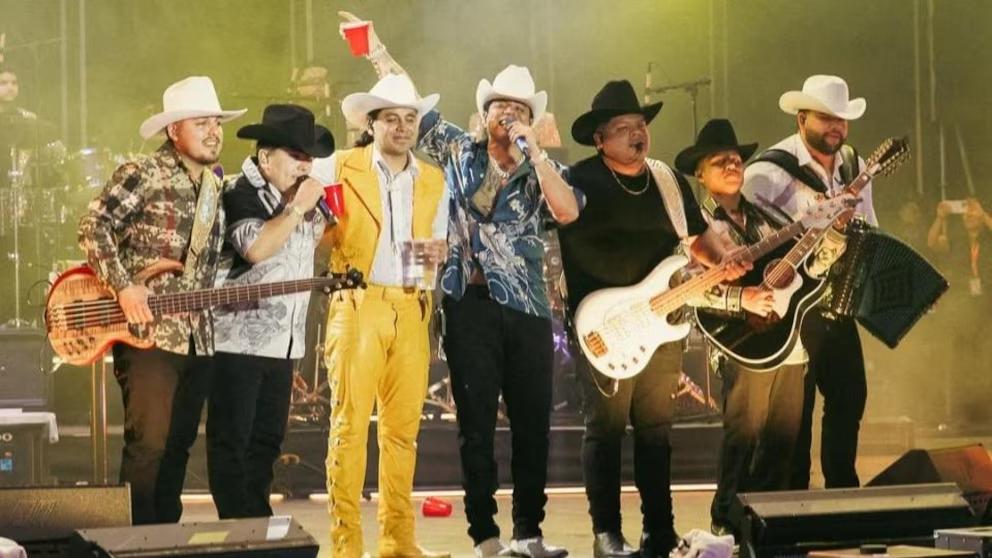 Gira Grupo Firme en España 2026:
¡Prepárate con tu Sombrero Vaquero Western!