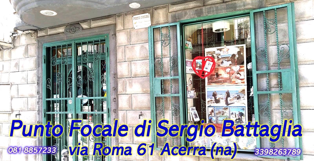 TUTTO SULLA FOTOGRAFIA, GADGET E PUNTO D'INVIO E RITIRI PACCHI