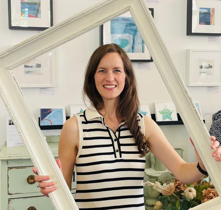Photo of the artist Sophie LJ Morris