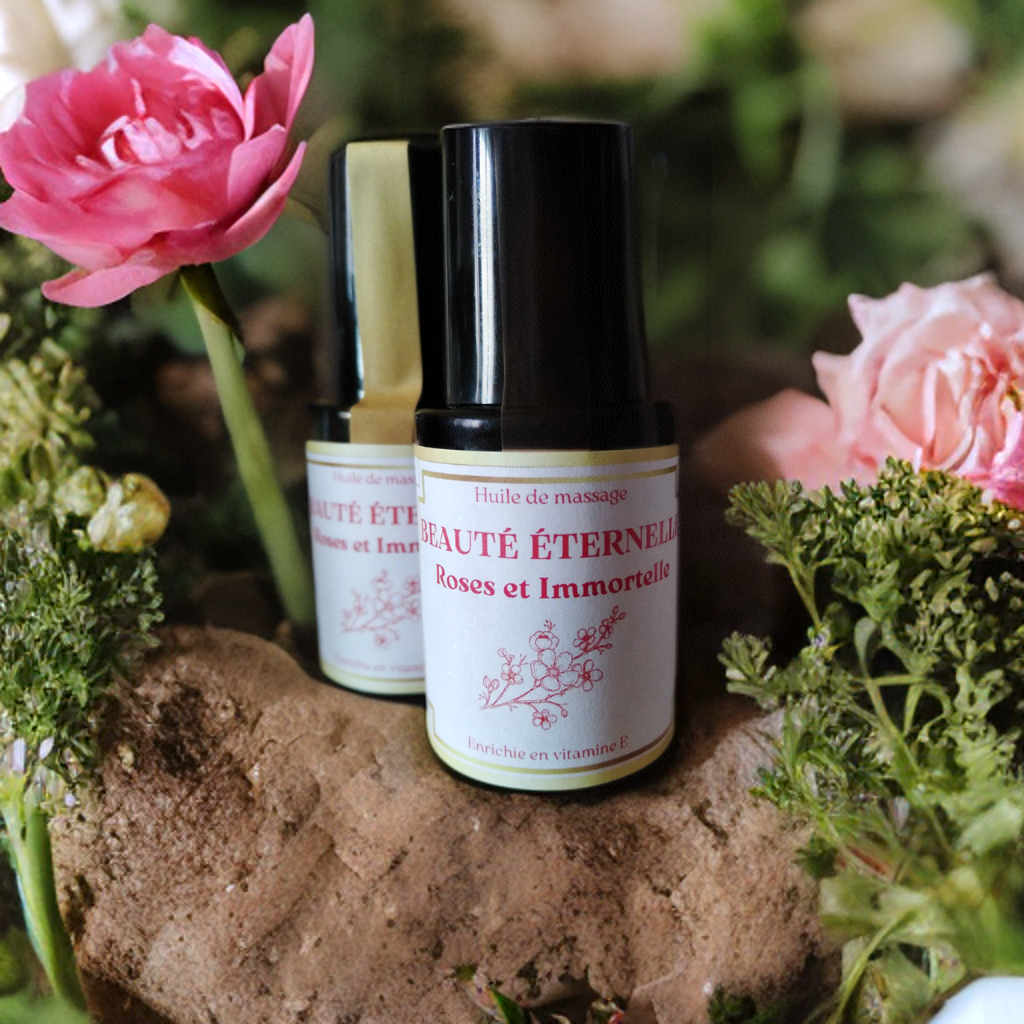 Flacon de Beauté éternelle, Immortelle, Pâquerette et Roses Plantes medicinales producteur productrice magie des plantes ardeche soigner naturel cosmétique soin tisanes local baume Tournon Valence direct bio