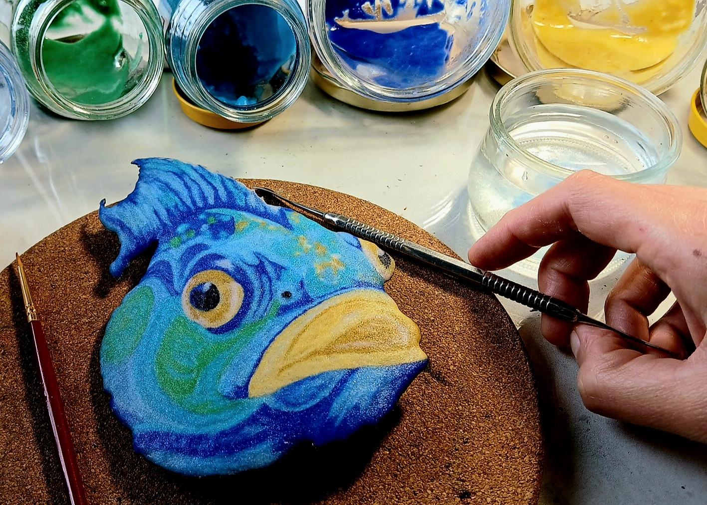 contact et coordonnées pour l'atelier Les émaux Arédiens situé à Saint Yrieix La Perche au sud de Limoges, émailleur d'art sur métaux, atelier d'art, atelier d'émaillage sur métaux, émailleur sur cuivre, maître artisan d'art en qualité d'émailleur, artisan d'art, métiers d'art de france