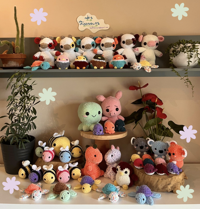 Collection de peluches en   crochet Les Fidzinours (vaches, poussins, pieuvres, abeilles, ...)