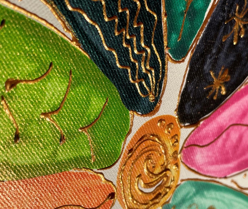 Marie pierre Tessier est spécialisée en thérapie énergétique, nettoyage et libération emotionnelle, art guérisseur, élixirs de cristaux, médecine alchimique mais aussi atelier de peinture vibratoire