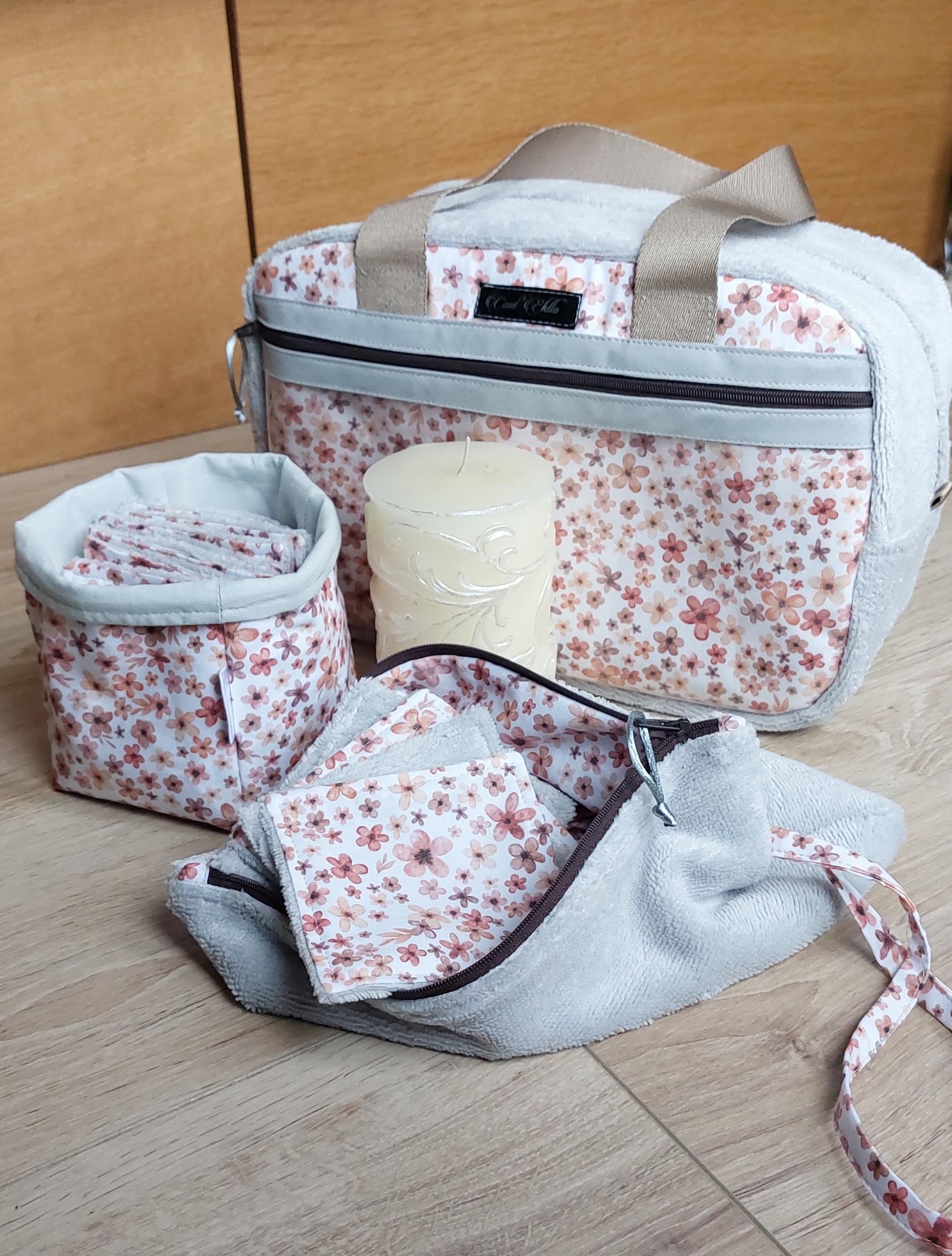 Commander des articles pour bébé personnalisés est une excellente idée pour gâter un tout-petit et ses parents