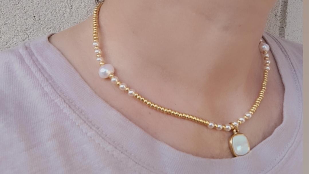 333Kri bijoux de douceur et de joie, réalisés en un seul exemplaire en France.