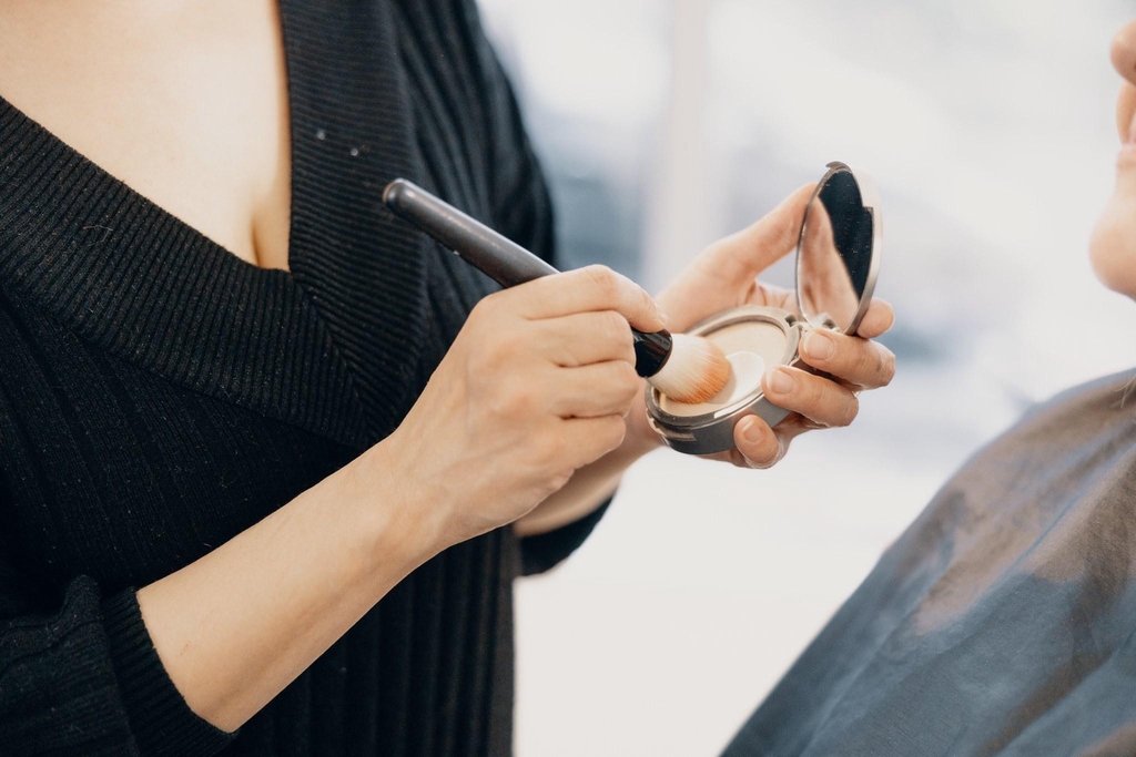 2o vuoden kokemuksella meikkaukset