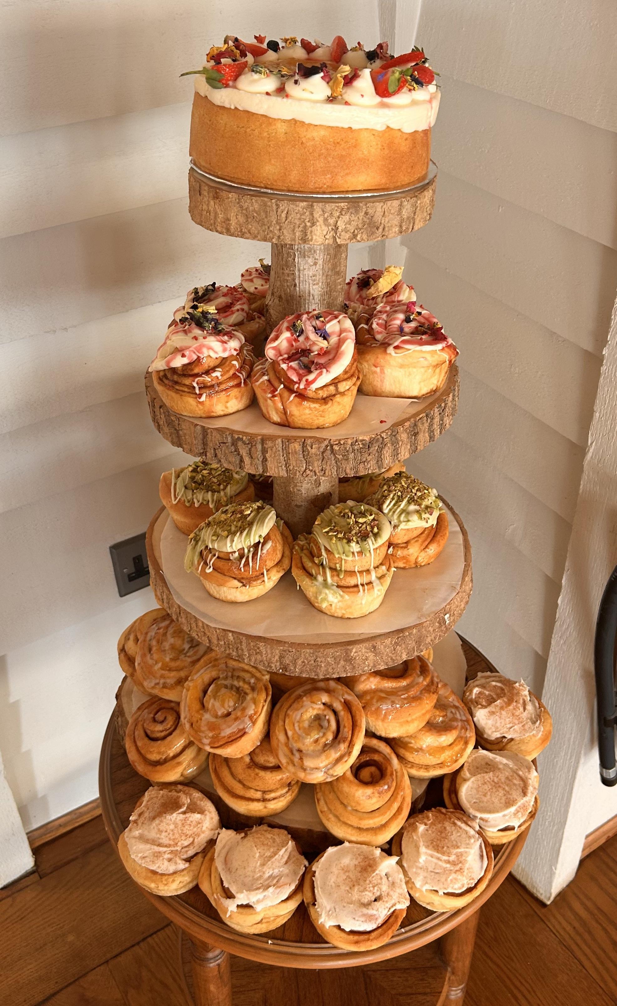 CinnaRollz | Weddings, Parties, Wholesale & Corporate Orders