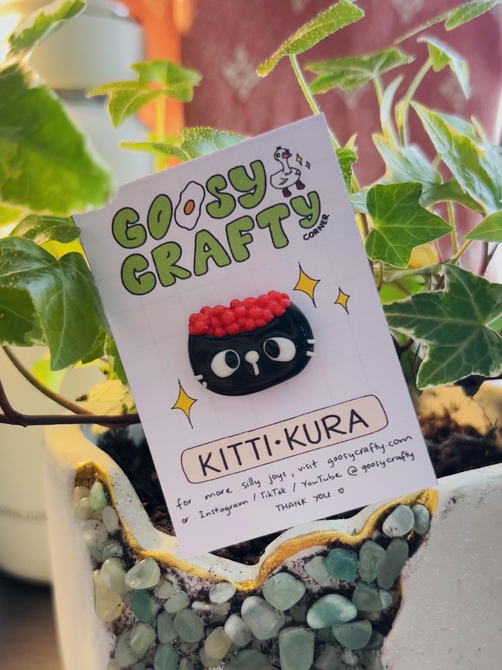 polymer clay pin, cute kitty cat, japanese ikura